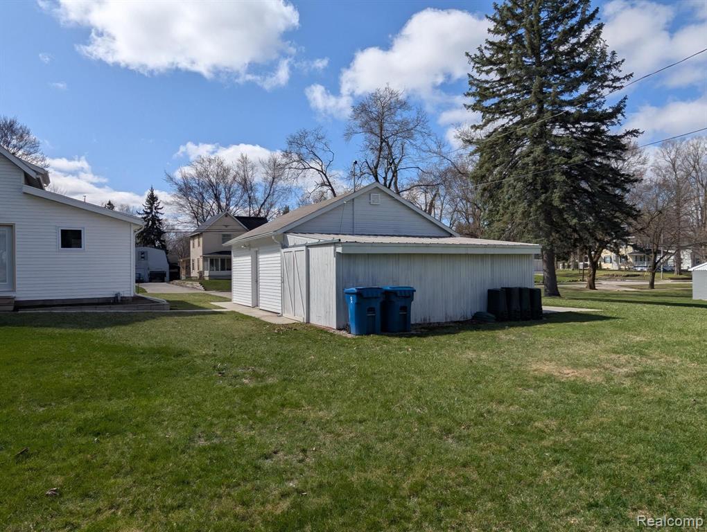 507 Hickory Street, Linden, MI 48451 — Photo 32