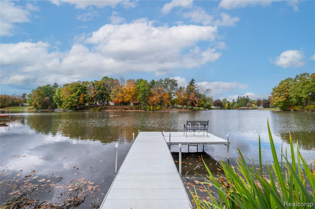 1704 Lakewood Circle, Lapeer, MI, 48446