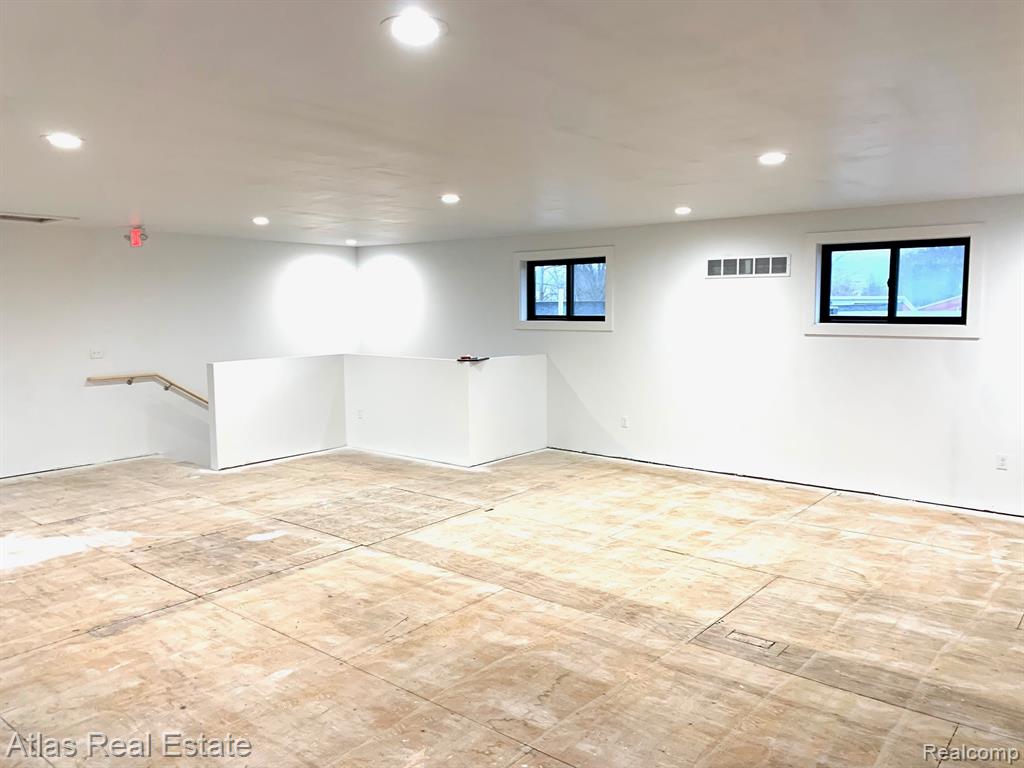 8267 S State Rd. Suite B, Goodrich Vlg, MI — Photo 5