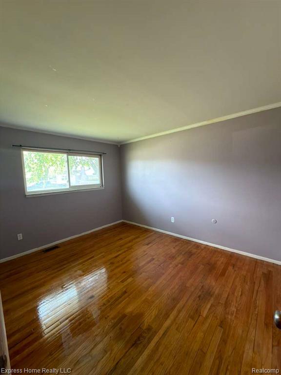 15129 Elderwood Drive, Warren, MI 48088 — Photo 5