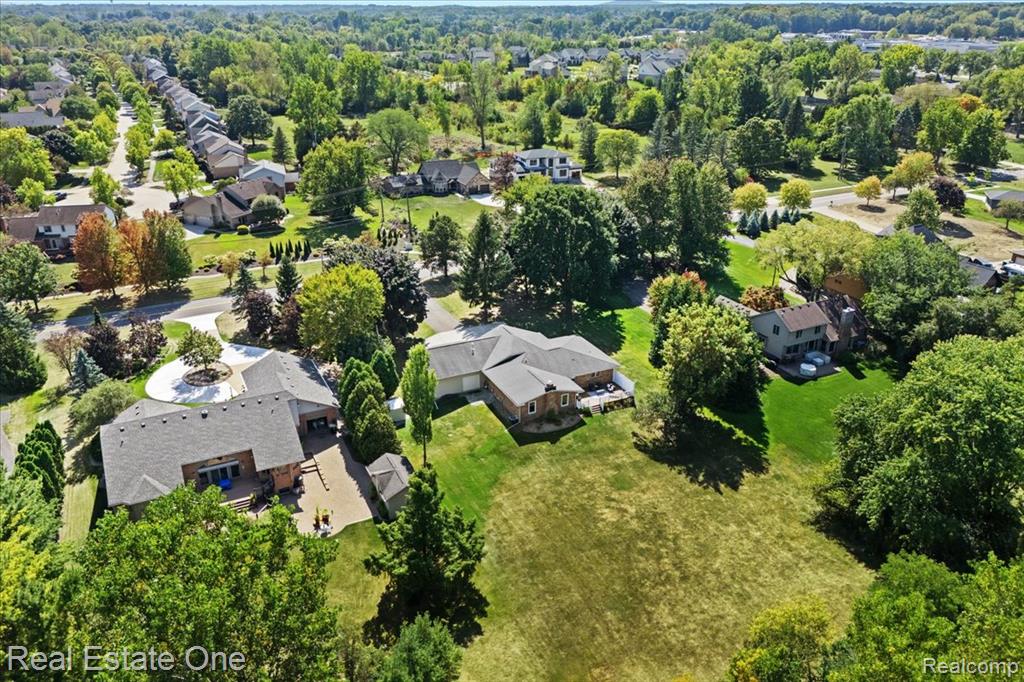 44650 W 11 Mile Road, Novi, MI — Photo 43