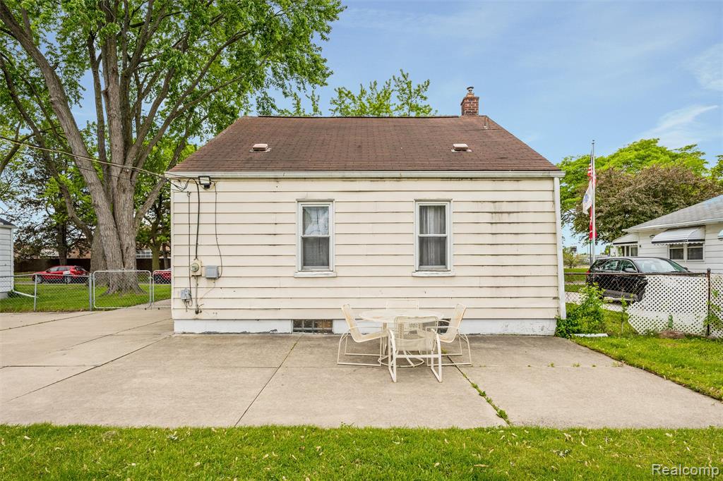 8181 Vermont Avenue, Warren, MI 48093 — Photo 29
