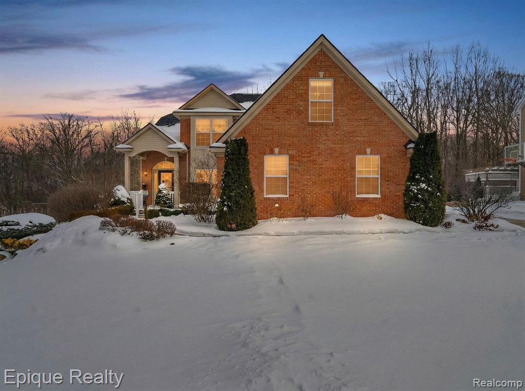 8459 Cranbrook Drive, Grand Blanc, MI 48439 — front exterior