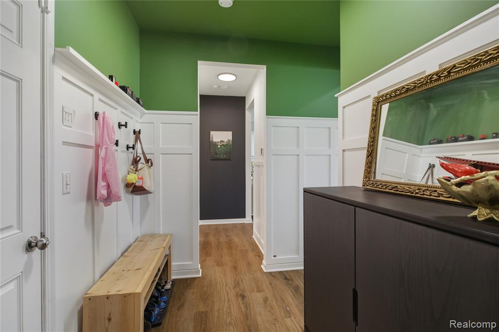 6667 Maplelawn Drive, Ypsilanti, MI 48197 — Photo 5