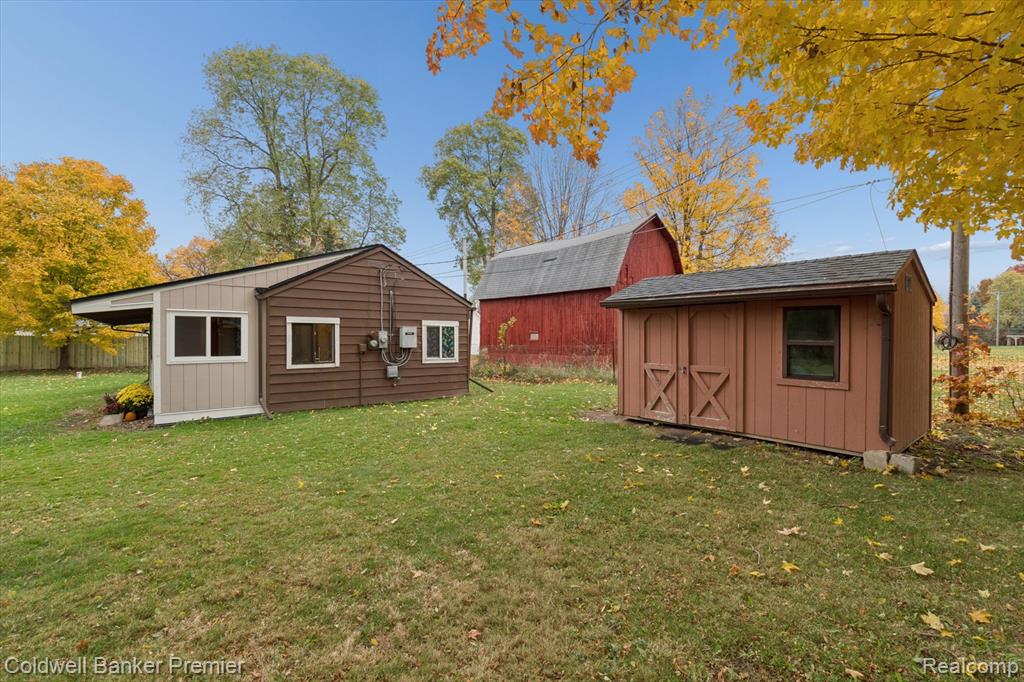 2988 Farmers Creek Road, Metamora, MI 48455 — Photo 30