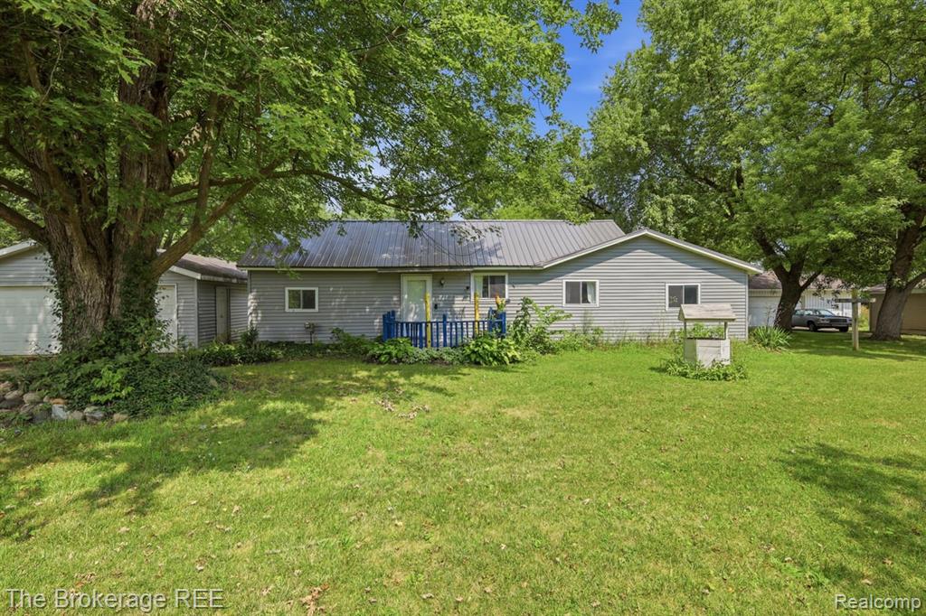 10135 Clark Road, Davison, MI 48423