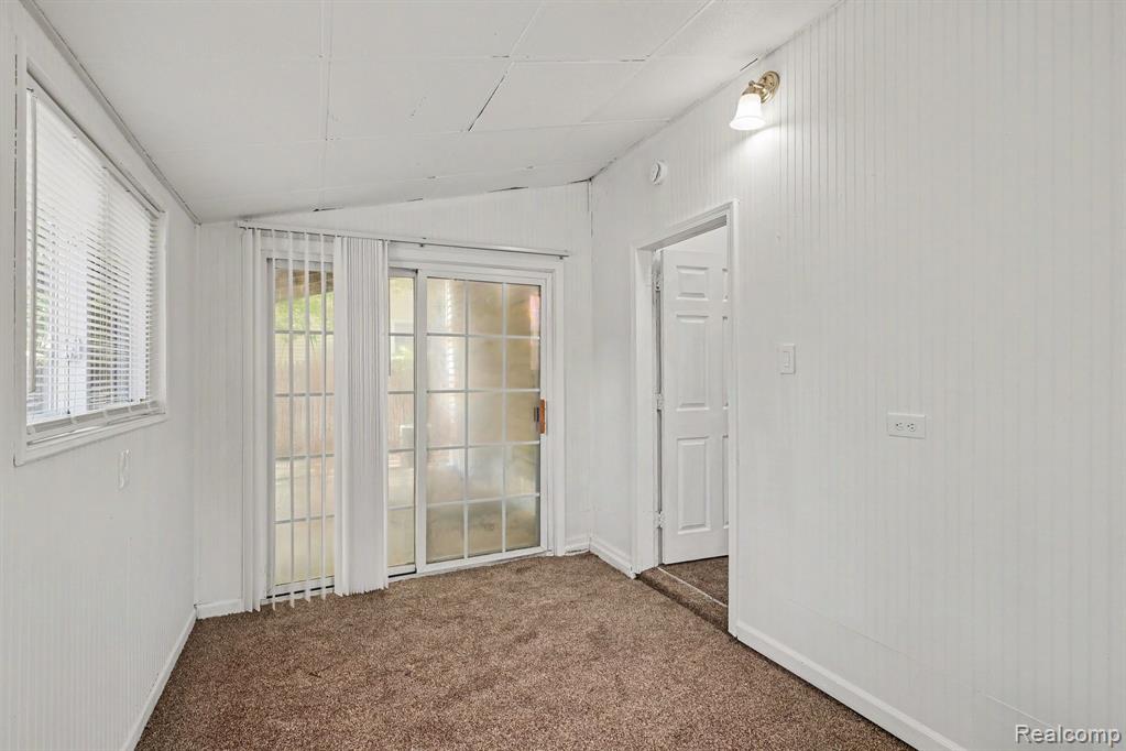 7516 Fisher Avenue, Warren, MI 48091 — Photo 17