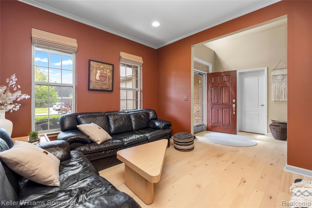 8354 Hummingbird, Commerce Twp, MI 48382 — Photo 39