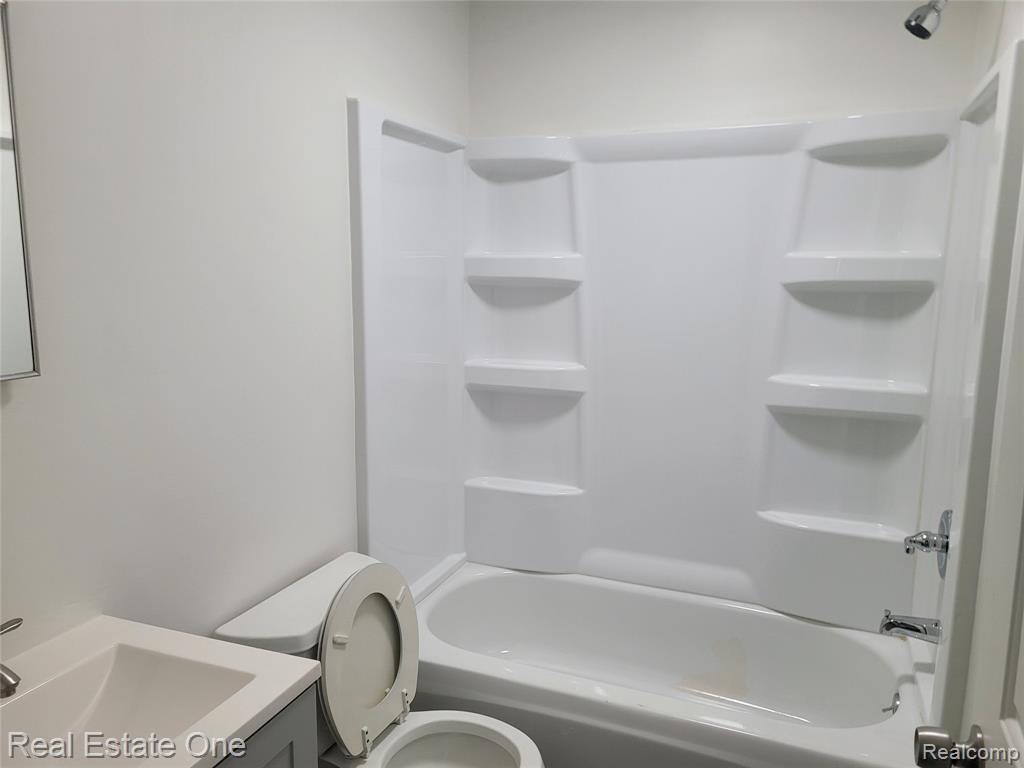 77 W Rutgers Avenue, Pontiac, MI 48340 — Photo 11