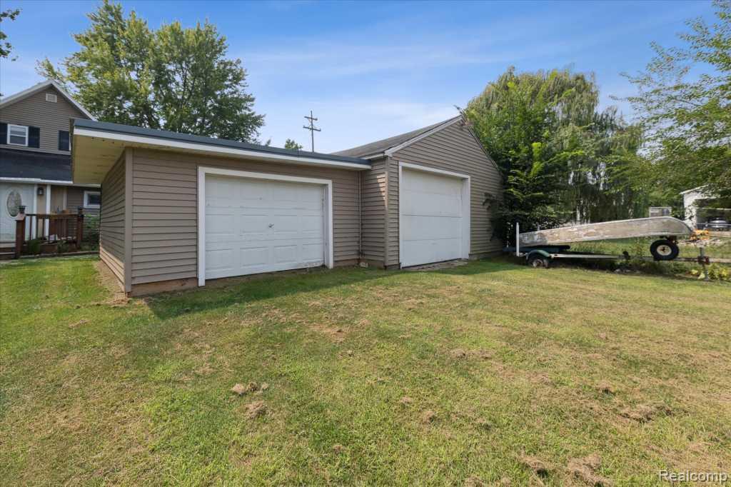 405 Huron Street, Owosso, MI 48867 — Photo 36