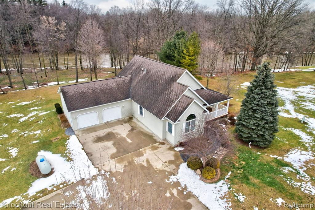 7578 Waters Edge Drive, Vassar, MI 48768 — Photo 56