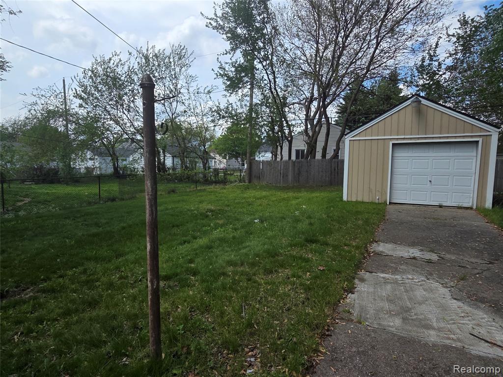 7211 Paige Avenue, Warren, MI 48091 — Photo 3