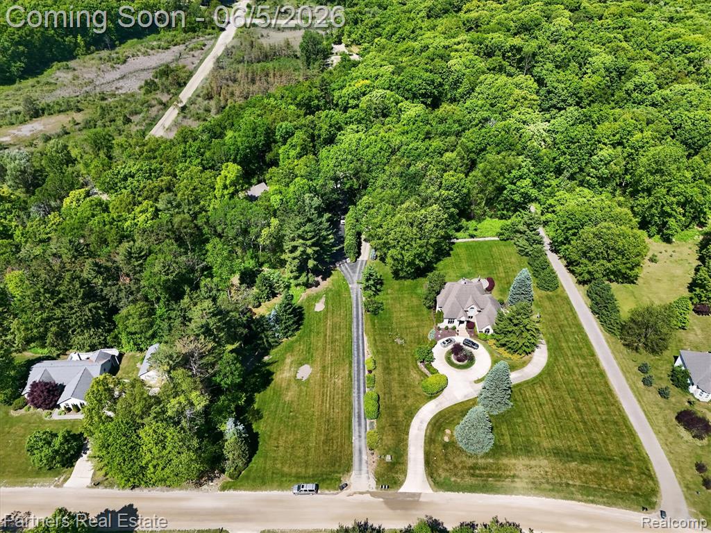 4053 Rolling Acres Drive, Hartland, MI 48353 — Photo 68