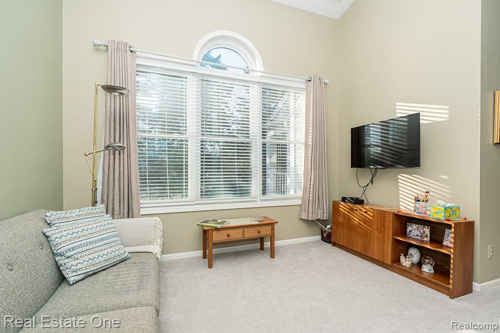 1903 Eagle Pointe, Bloomfield Hills, MI 48304 — Photo 16