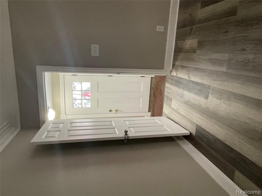 16210 Ferguson Street - Photo 3
