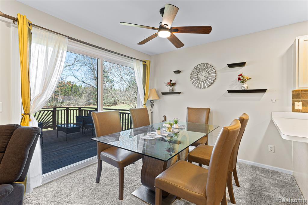 1033 Calpernia, Wixom, MI — Photo 10