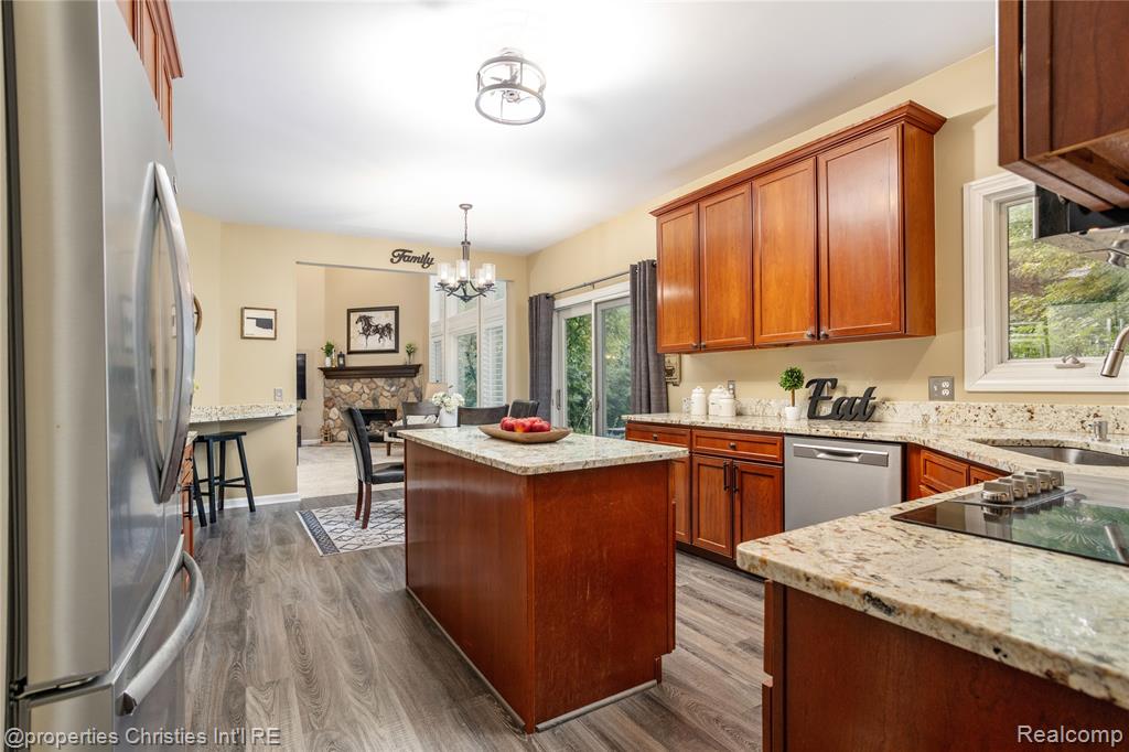 47320 Autumn Park Court, Novi, MI — Photo 15