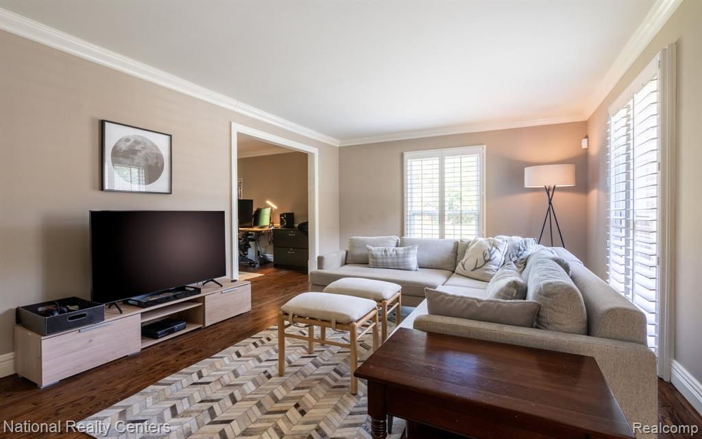31467 Old Cannon Road, Beverly Hills, MI 48025 — Photo 8