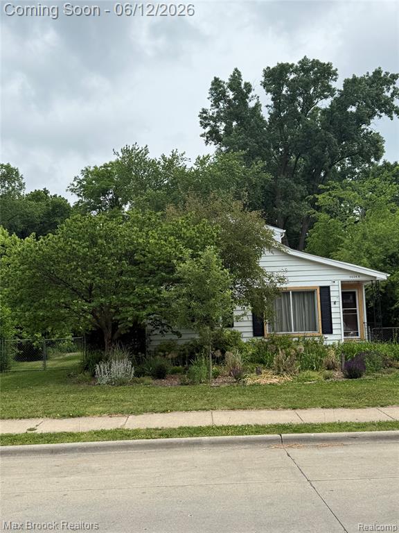 30066 Bock Street, Garden City, MI — Photo 26