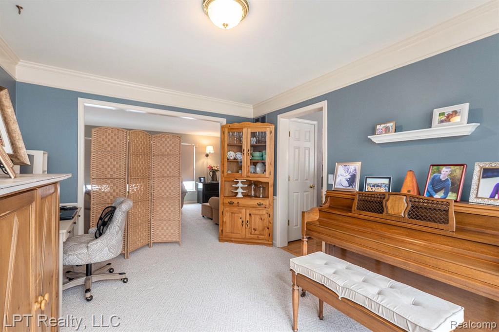 54472 ISLE ROYALE Avenue, Macomb, MI 48042 — Photo 9