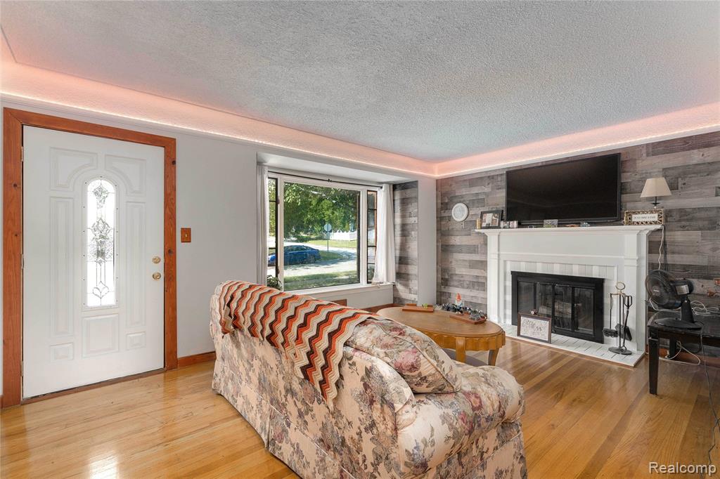 414 Fremont Street, Flint, MI 48504 — Photo 7