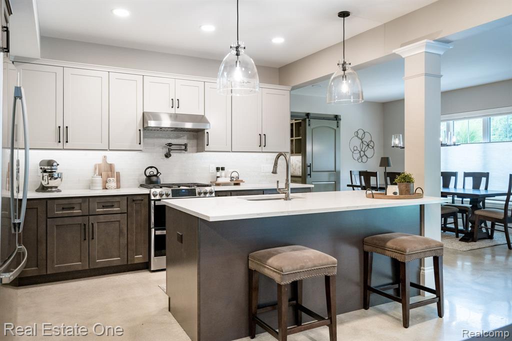 5525 Avington Parkway, Clarkston, MI 48348 — Photo 41