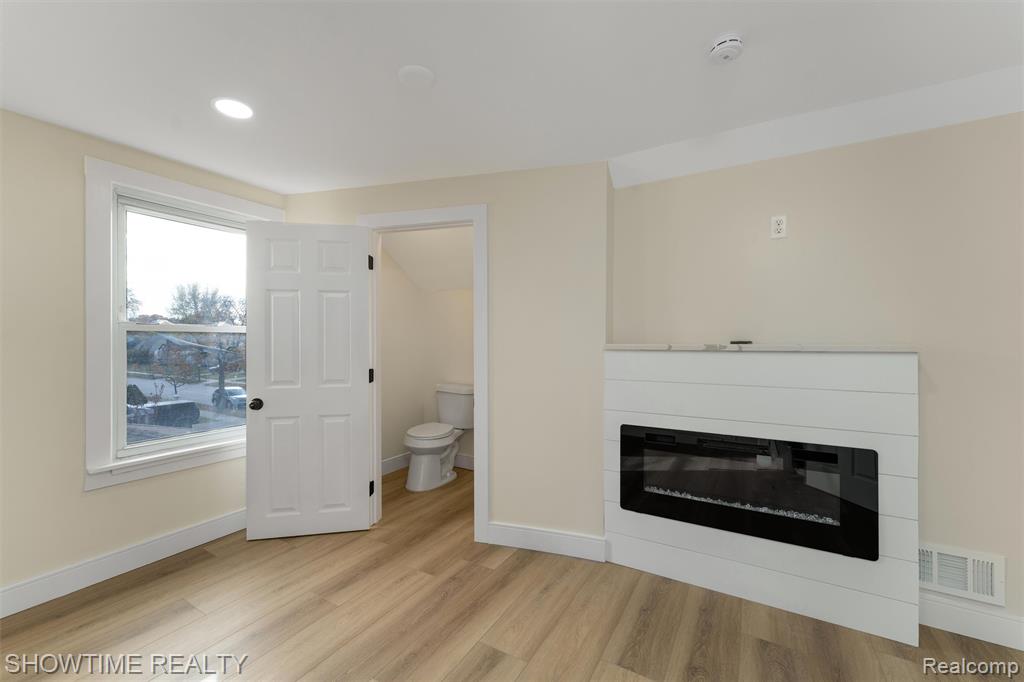 860 Gardendale Street, Ferndale, MI 48220 — Photo 21