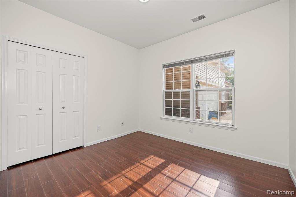 43270 Pendleton Circle, Sterling Heights, MI 48313 — Photo 25
