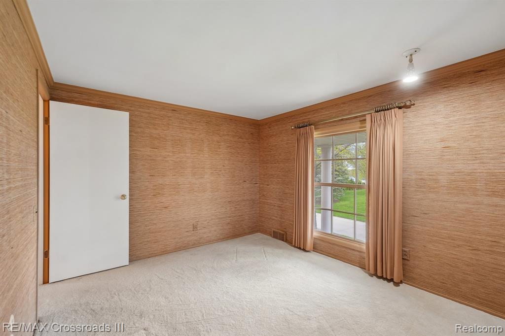4142 Waterwheel Lane, Bloomfield Hills, MI 48302 — Photo 18