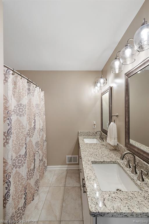 4536 SEDONA Drive, Clarkston, MI 48348 — Photo 30