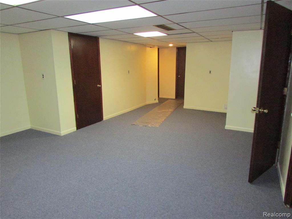 8590 N CANTON CENTER Road, Canton, MI 48187 — Photo 12
