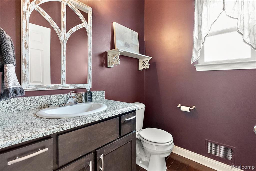 50216 Ashperton Drive, Macomb, MI 48044 — Photo 19