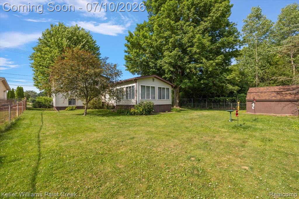 550 E Clark Street, Davison, MI 48423 — Photo 16