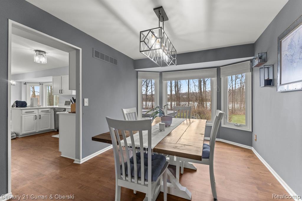 42745 LEDGEVIEW Drive, Novi, MI 48377 — Photo 10