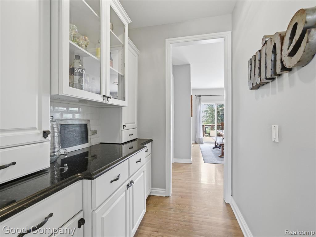 532 Springview Drive, Rochester, MI 48307 — Photo 11