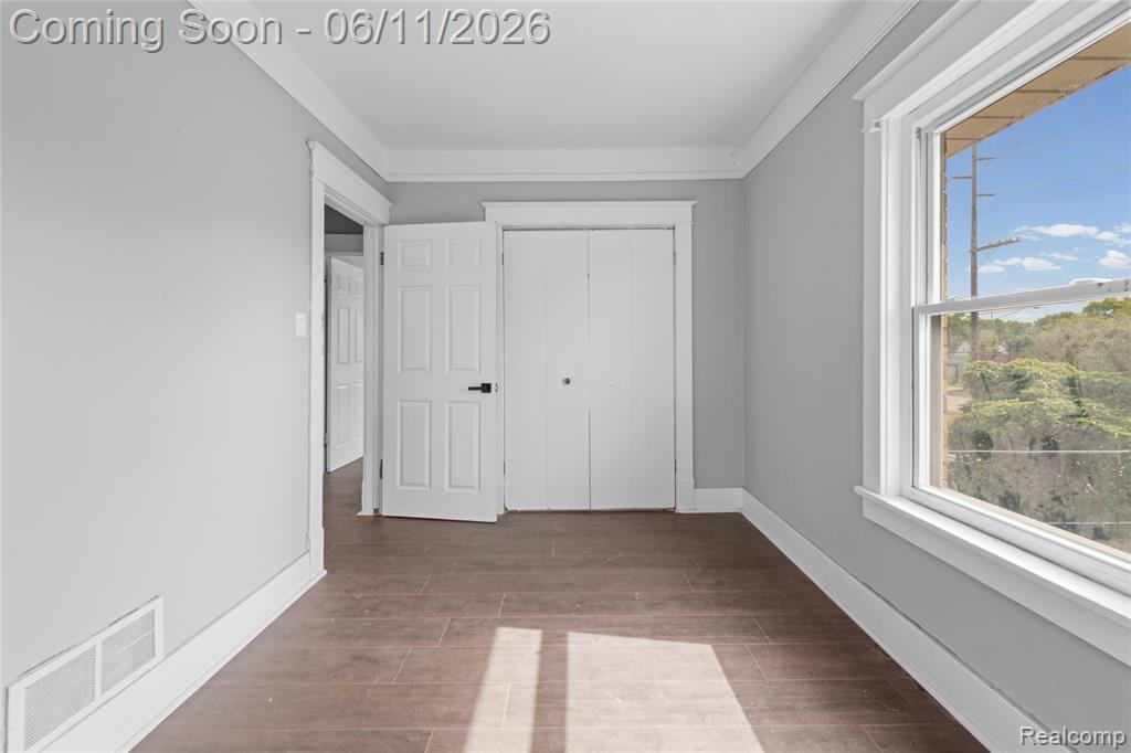 21855 Schoenherr Road, Warren, MI 48089 — Photo 21