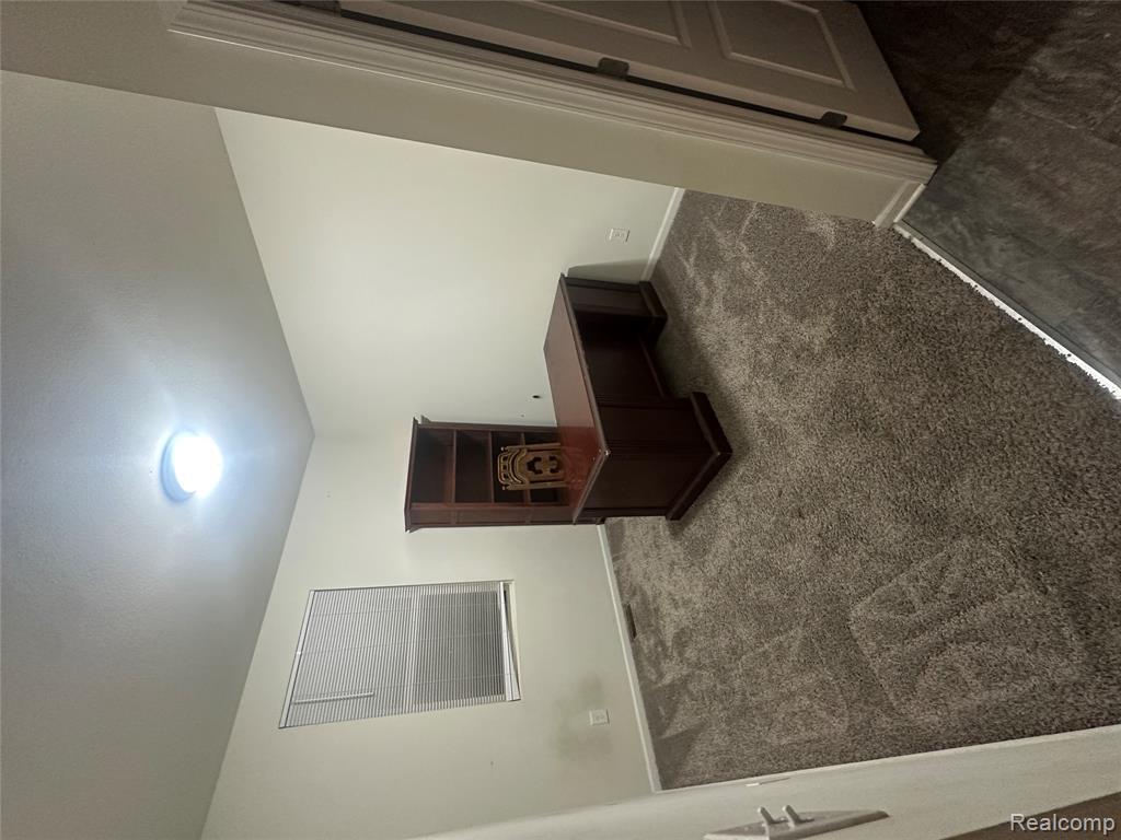 8731 QUINCY Drive, Westland, MI — Photo 22