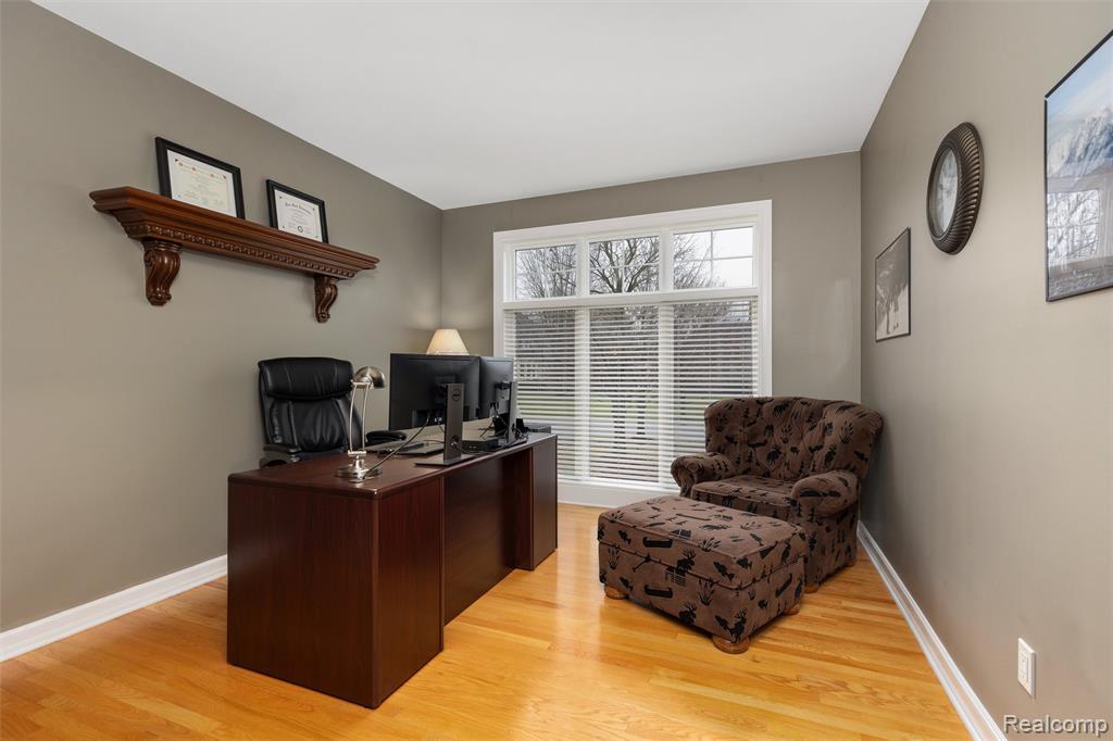 4618 Waterbury Drive, Clarkston, MI 48348 — Photo 10