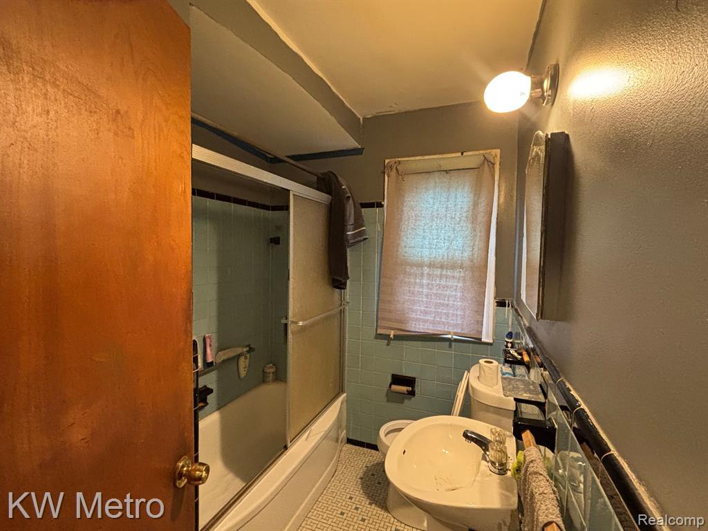 7706 VAUGHAN Street, Detroit, MI 48228 — Photo 8