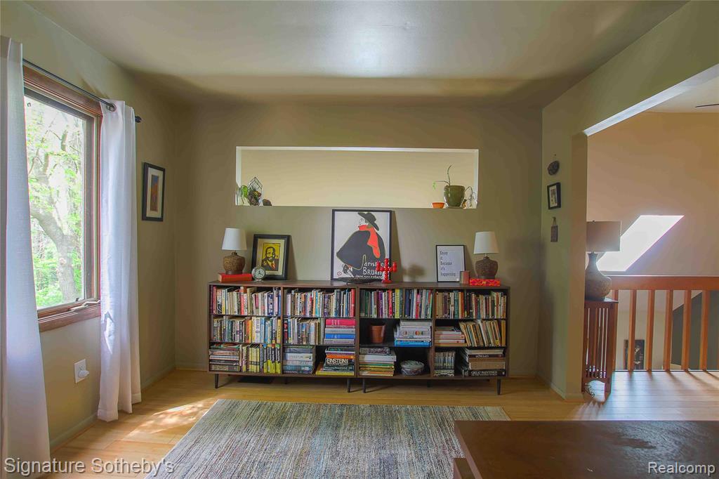 4945 Whitlow Court, Commerce Twp, MI 48382 — Photo 29