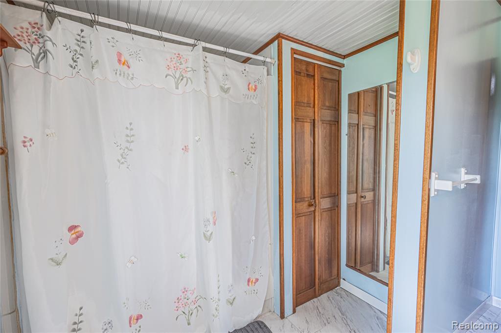8384 Imlay City Road, Kenockee, MI 48006 — Photo 30