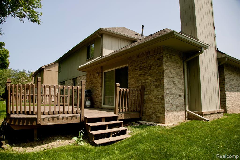 5517 Loch Moor Drive, Clarkston, MI — Photo 5