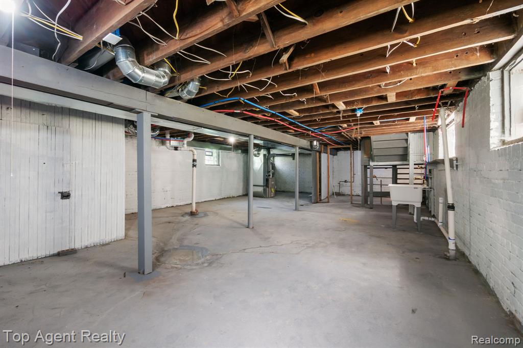 615 W Hollywood, Highland Park, MI 48203 — Photo 36