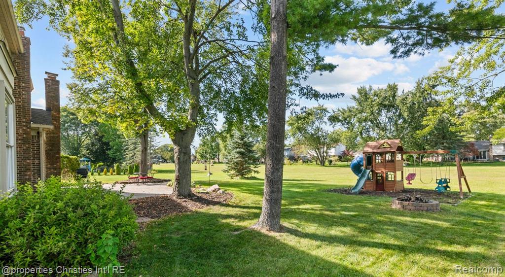 7606 Chichester Road, Canton, MI 48187 — Photo 30