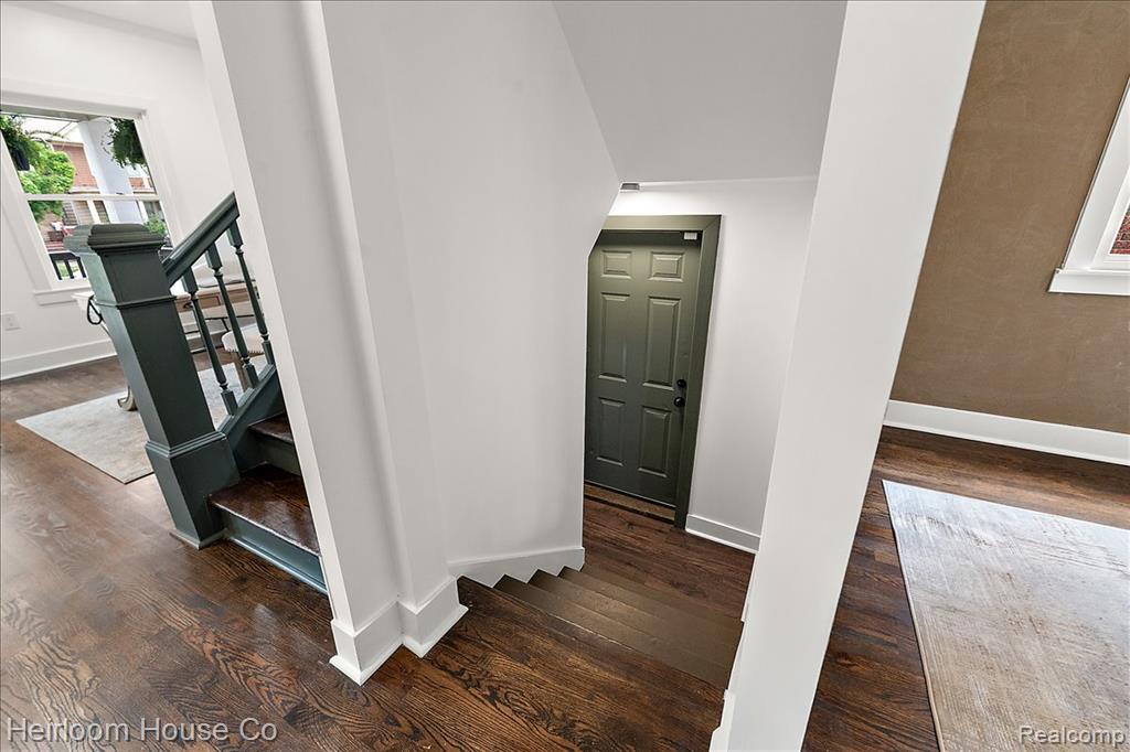 5360 Burns Street, Detroit, MI 48213 — Photo 54