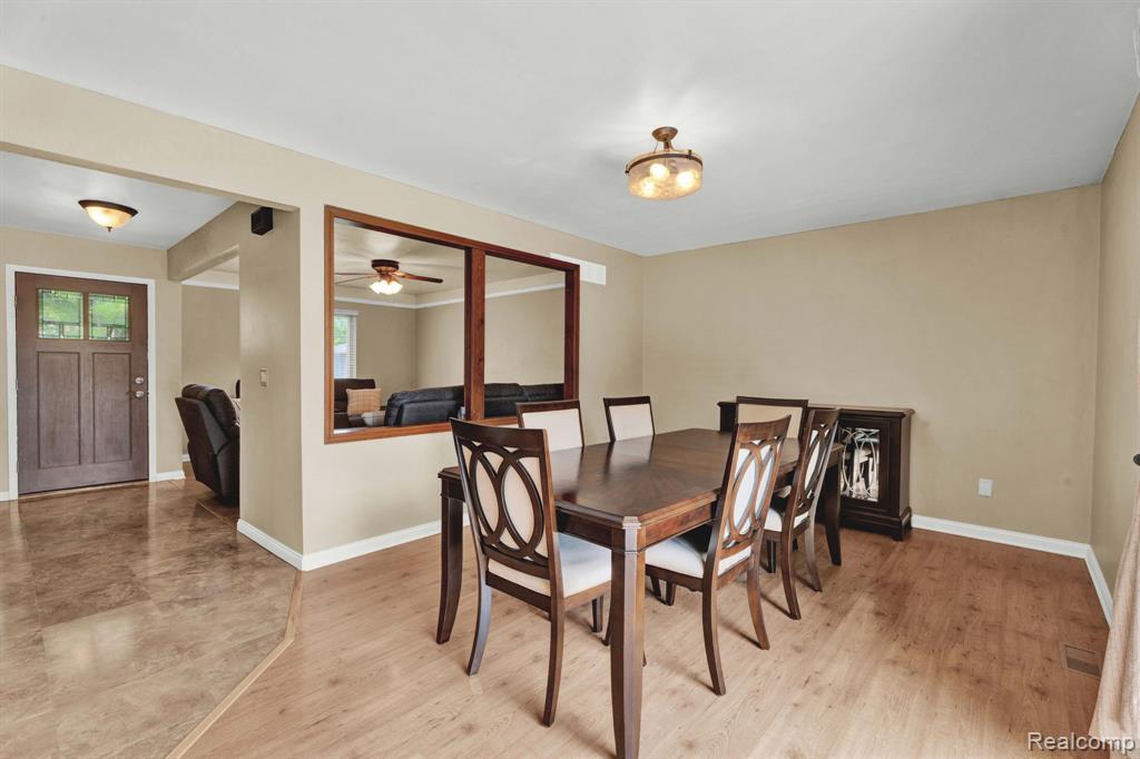 43819 Fredericksburg Street, Canton, MI 48188 — Photo 10
