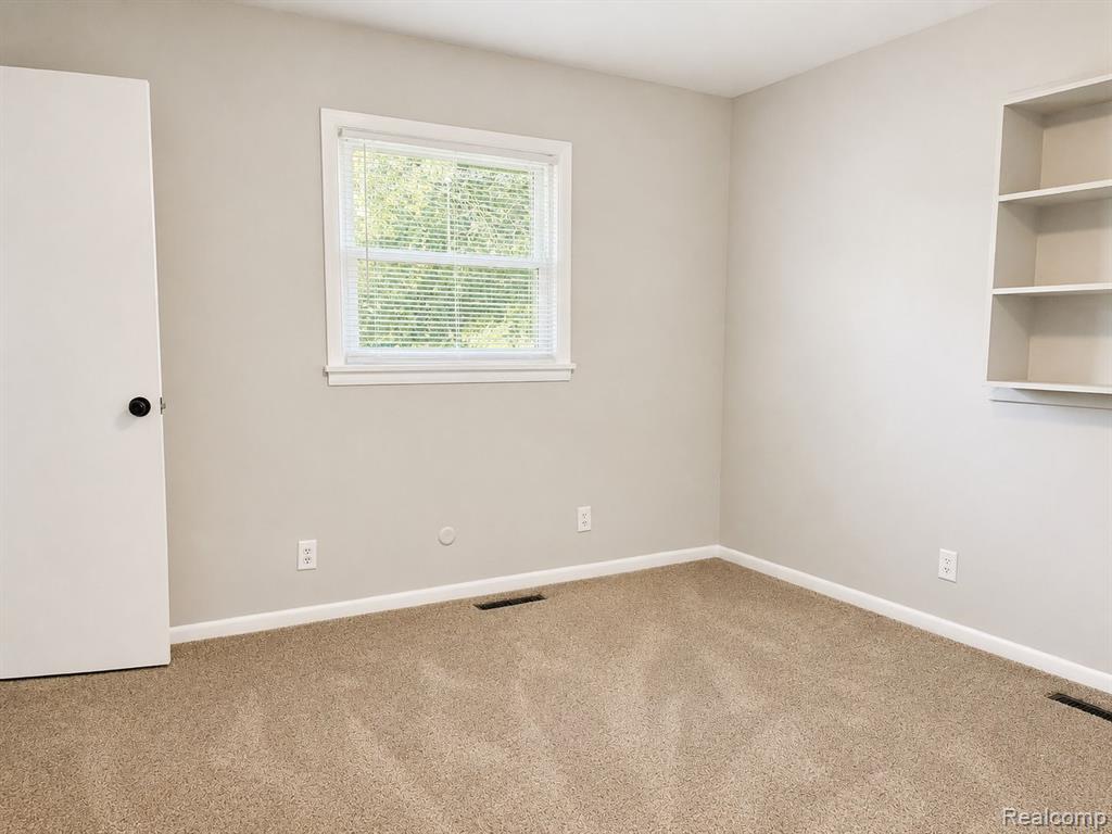 4108 Allen Court, Bay City, MI 48706 — Photo 26
