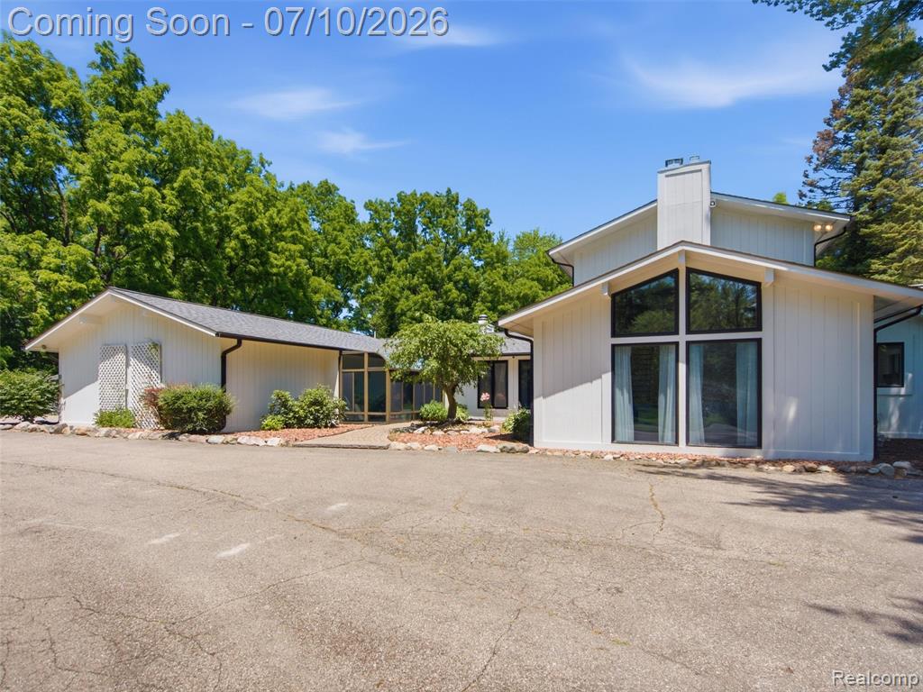 670 W Snell Road, Rochester, MI 48306 — Photo 74