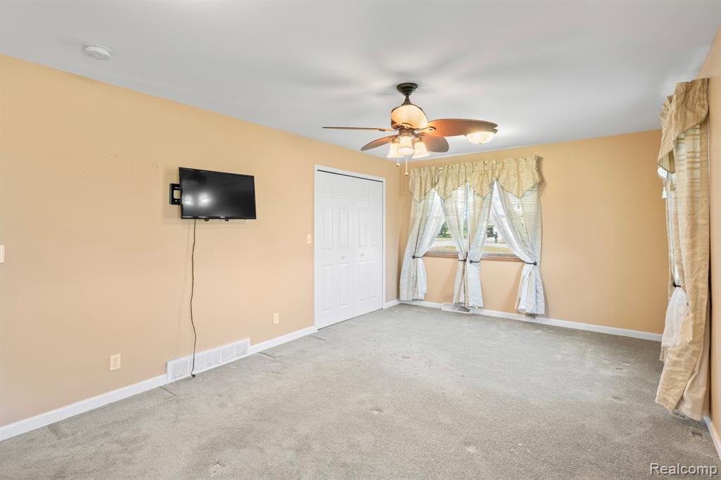 7311 S New Lothrop Road, Durand, MI 48429 — Photo 17