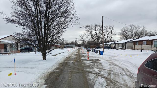 2317 Spring Hill Avenue, Inkster, MI 48141 — Photo 6